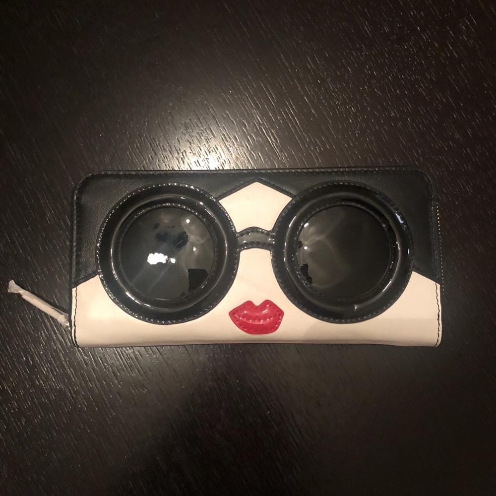 NWT Alice & Olivia Stace Face Wallet